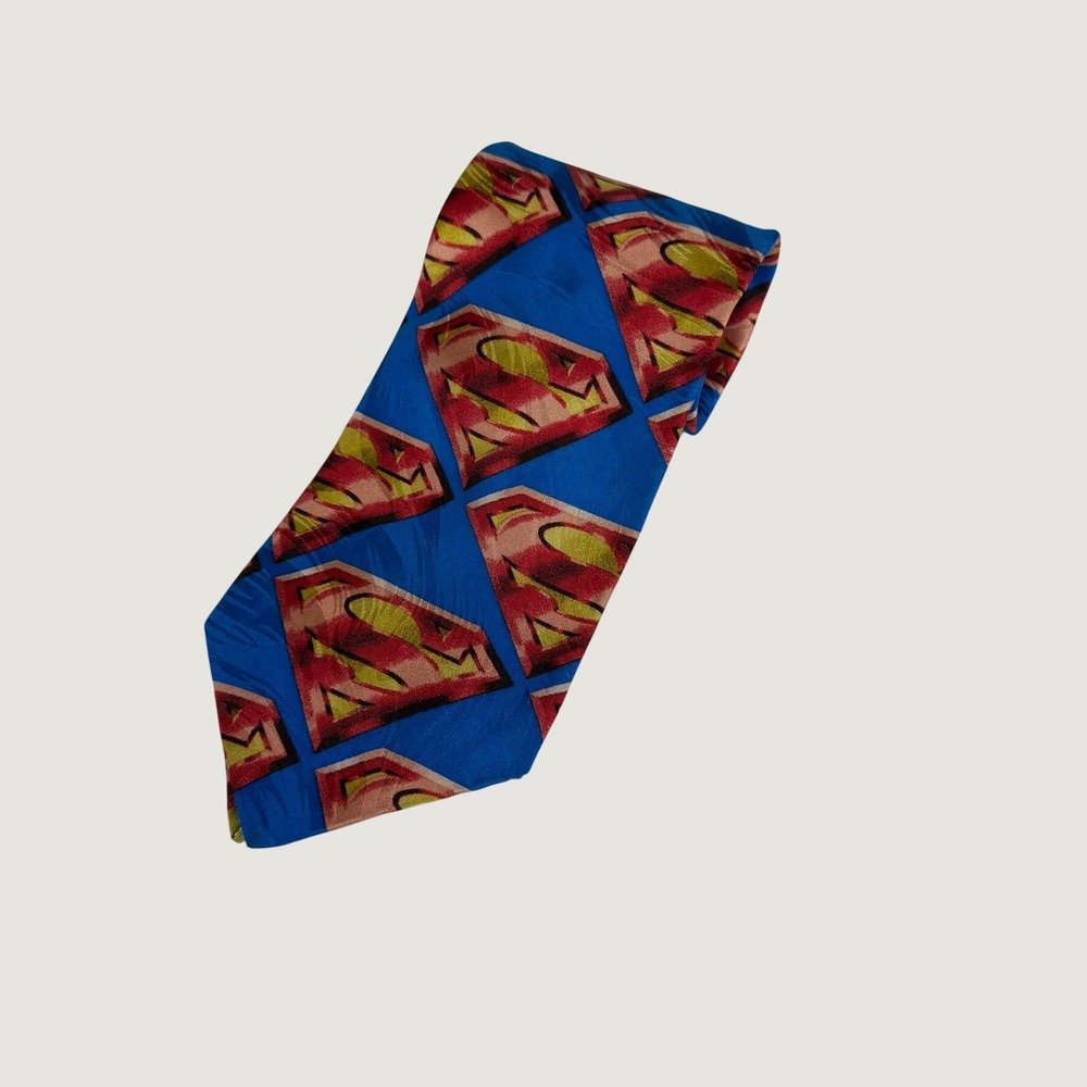 Vintage 1996 Superman DC Comics RM Style 100% Silk Novelty Neck Tie Blue USA